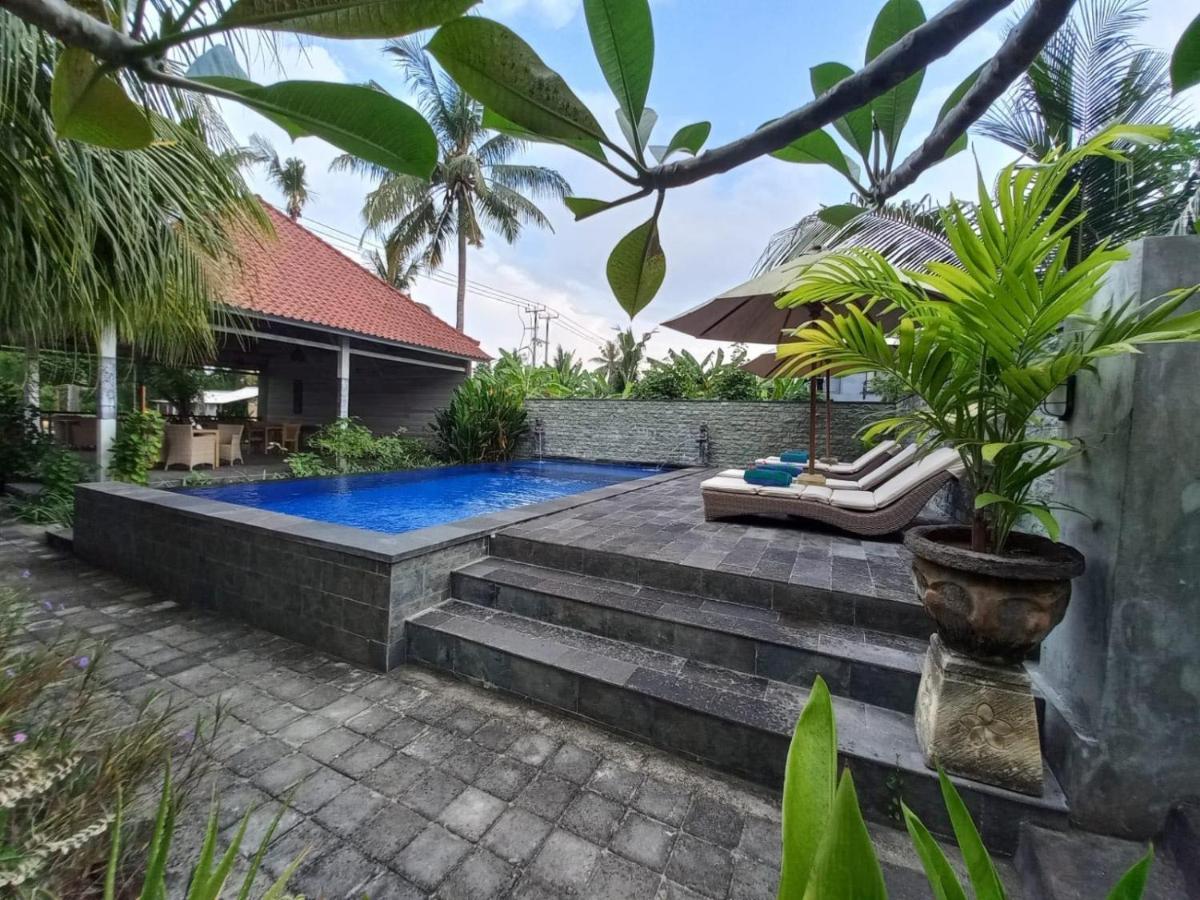 Bobo Bungalow Nusa Lembongan  Exterior photo